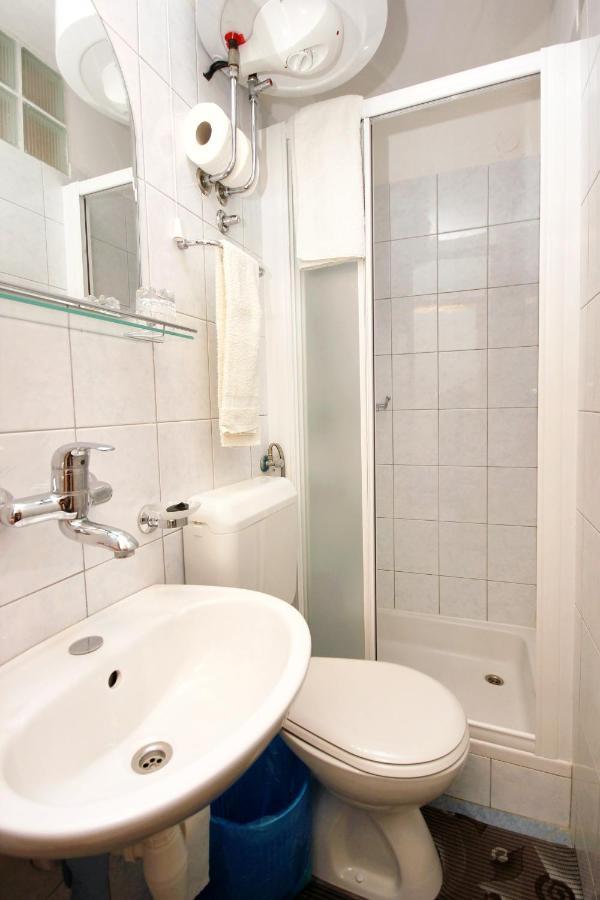Apartments And Rooms By The Sea Racisce, Korcula - 4341 Exterior foto